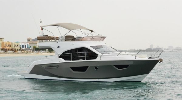 Sessa Marine 42 Fly Motor Yacht image