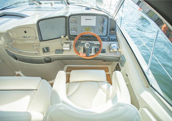 Sea Ray 420 Sundancer image