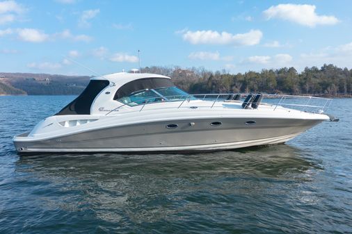 Sea Ray 420 Sundancer image