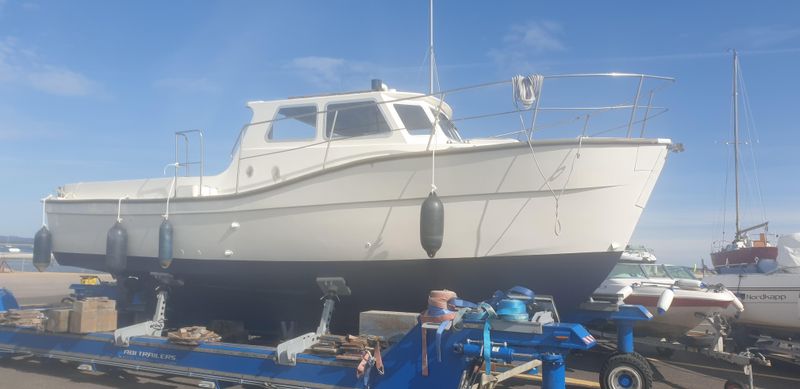 Pilothouse Newhaven/Mitchell Sea Warrior - main image