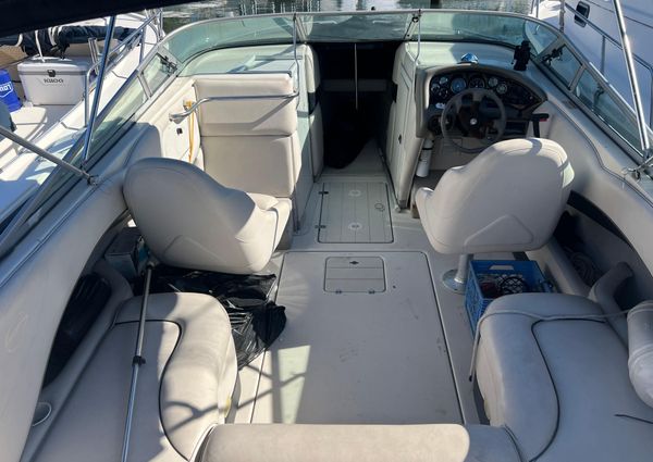 Crownline 266-BR image