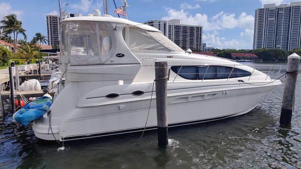 Sea Ray 390 Motor Yacht