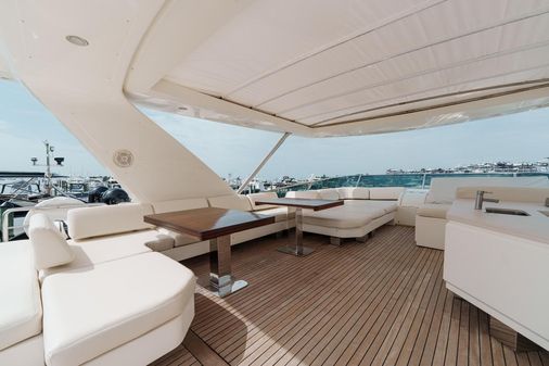 Azimut 85 Fly image