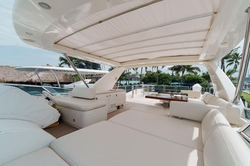 Azimut 85 Fly image