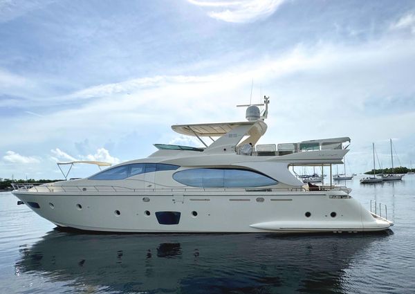 Azimut 85 Fly image