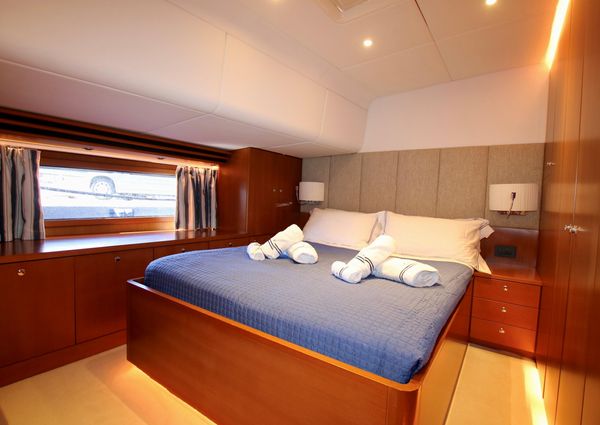 Camper-nicholsons 39M image