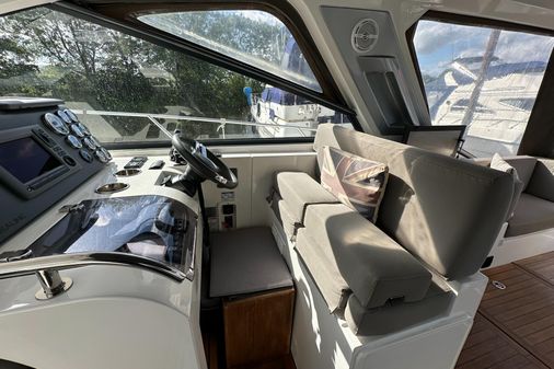 Sealine SC35 image