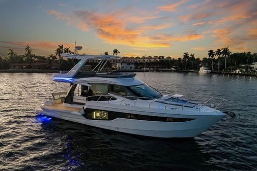 Galeon 500 Fly image