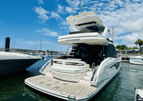 Galeon 500 Fly image