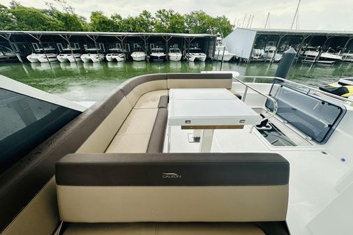 Galeon 500 Fly image