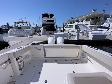 Boston Whaler 320 Vantage image