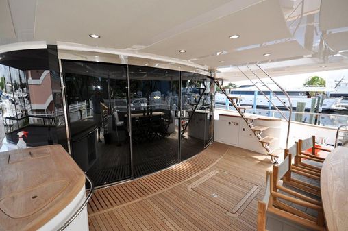 Sunseeker 28 Metre Yacht image