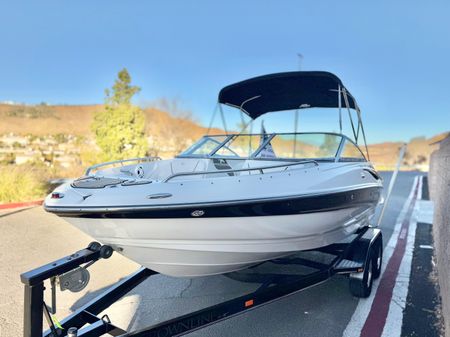 Crownline 200-LS image