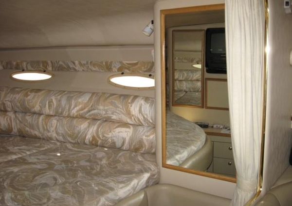 Sea Ray 330 Express Cruiser image