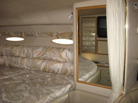 Sea Ray 330 Express Cruiser image