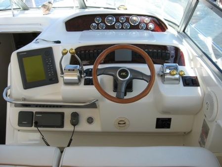 Sea Ray 330 Express Cruiser image