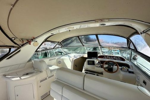 Sea Ray 330 Express Cruiser image