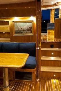 Hinckley Talaria 48 Flybridge image