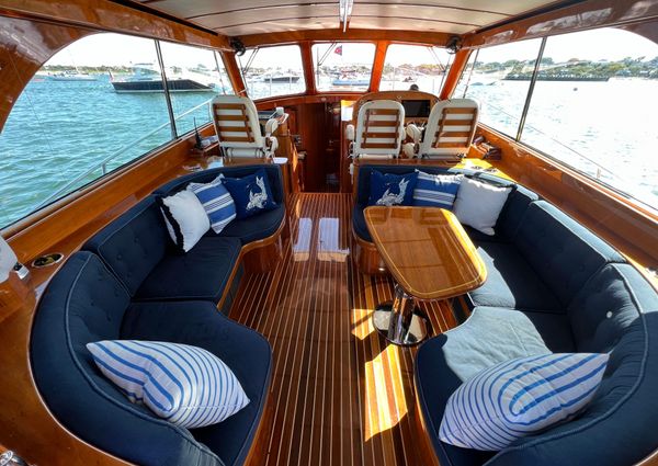 Hinckley Talaria 48 Flybridge image