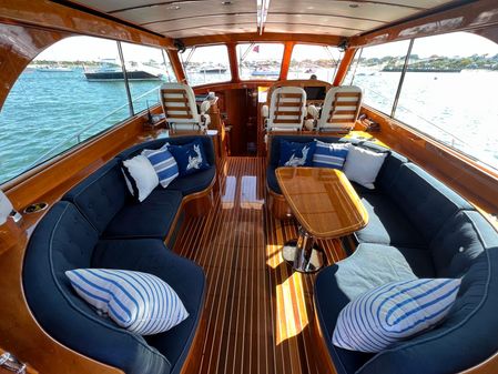 Hinckley Talaria 48 Flybridge image