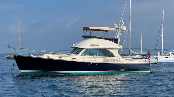 Hinckley Talaria 48 Flybridge 