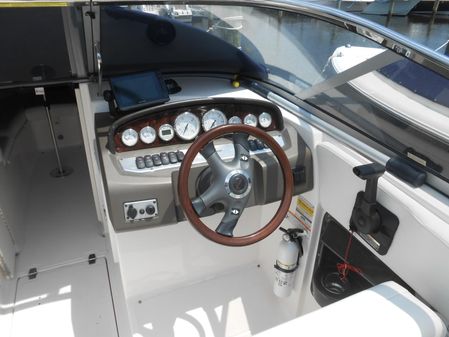 Regal 2700 Bowrider image