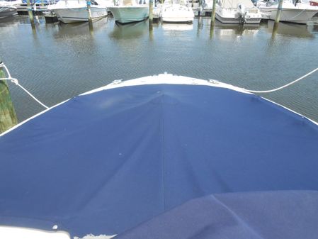 Regal 2700 Bowrider image
