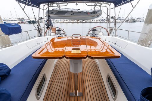 Beneteau 523 image