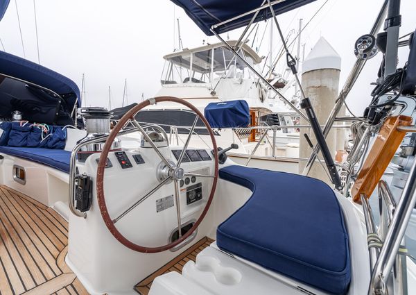 Beneteau 523 image