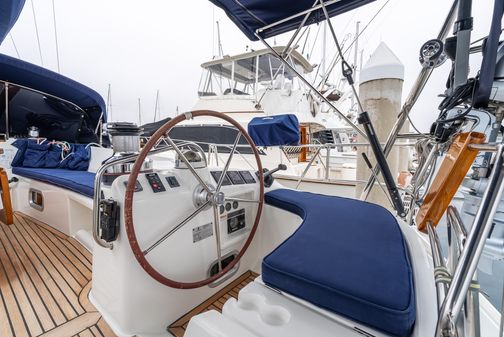 Beneteau 523 image