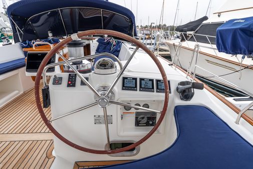 Beneteau 523 image