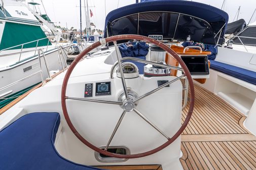 Beneteau 523 image