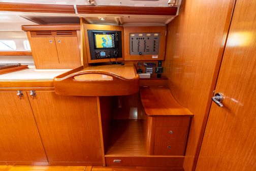 Beneteau 523 image