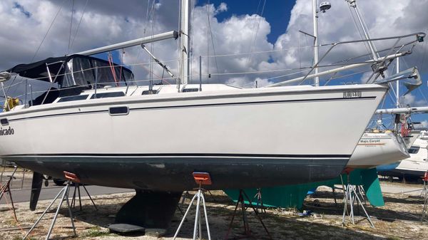 Catalina 320 