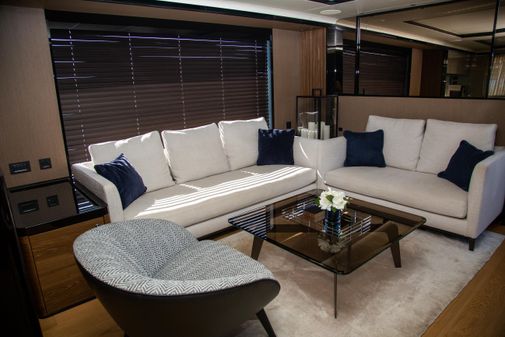 Absolute Navetta 68 image