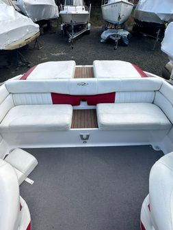 Regal 2100-BOWRIDER image