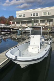 Boston Whaler Guardian 20 image