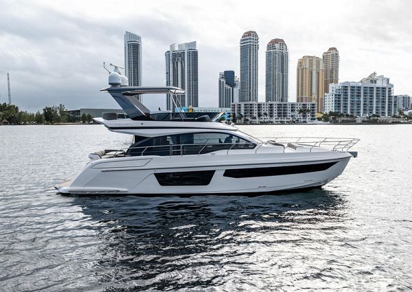 Azimut Fly 53 image