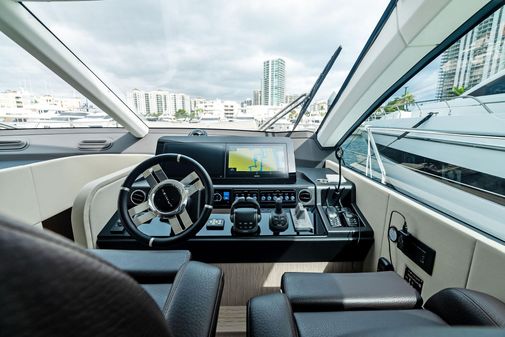 Azimut Fly 53 image