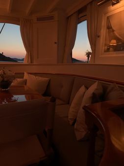Feadship Classic Sailing Yacht image