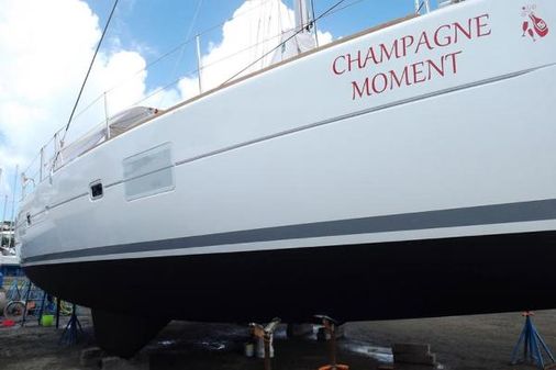 Lagoon 380 image