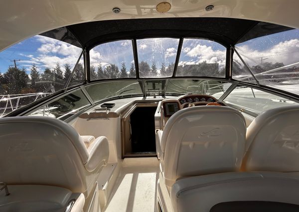 Sea Ray 340 Sundancer image