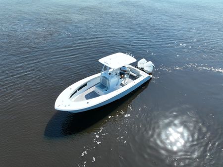 Front Runner 26 Center Console image