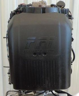 Evinrude 150hp Fully Dressed Powerhead 1998 Direct Injected V6 Looper image