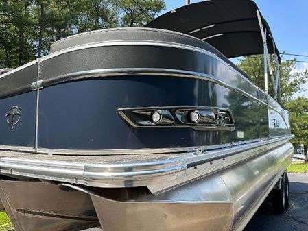 Tahoe-pontoon CASCADE-PLATINUM-25-QL-WG27 image