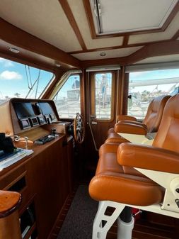 Sabre 42 Salon Express image