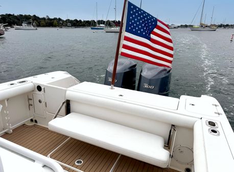 Edgewater 318 Center Console image