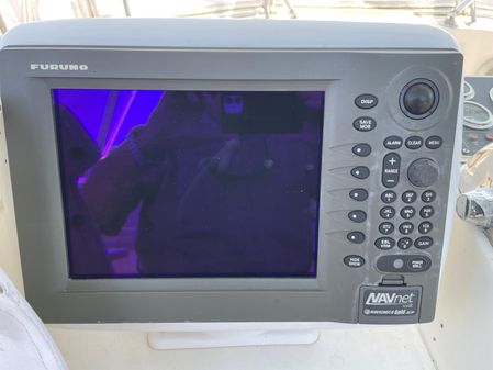 Hatteras Convertible image