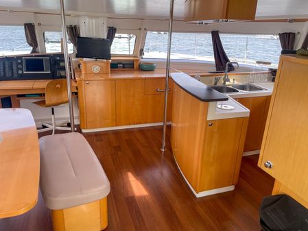 Fountaine Pajot 48 image