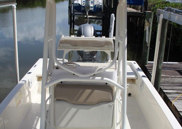 Skeeter SX-210-CENTER-CONSOLE-BAY image
